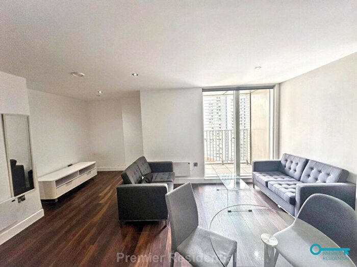 2 Bedroom Apartment For Sale In Cambridge Street, Manchester, M1