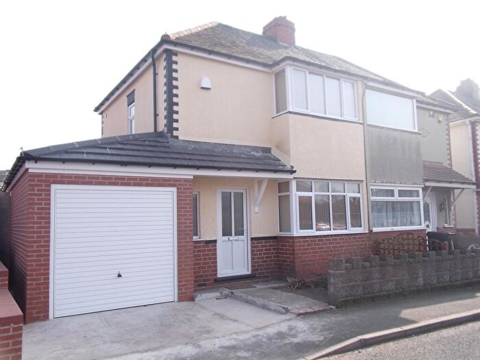 2 Bedroom House To Rent In Milward Street, West Bromwich, B70