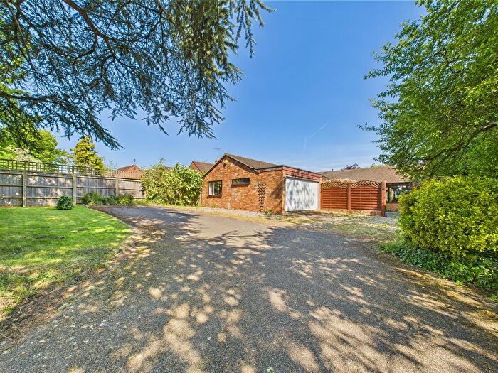 3 Bedroom Detached Bungalow For Sale In Oxford Road, Stone, Aylesbury, HP17