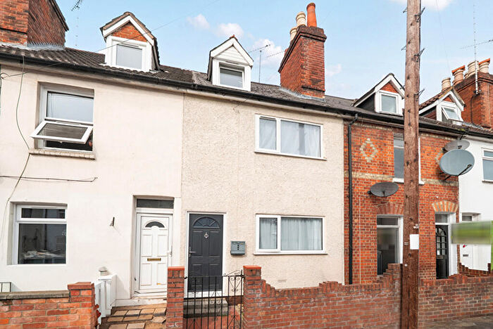 3 Bedroom Terraced House For Sale In Wolseley Street, Reading, Berkshire, RG1