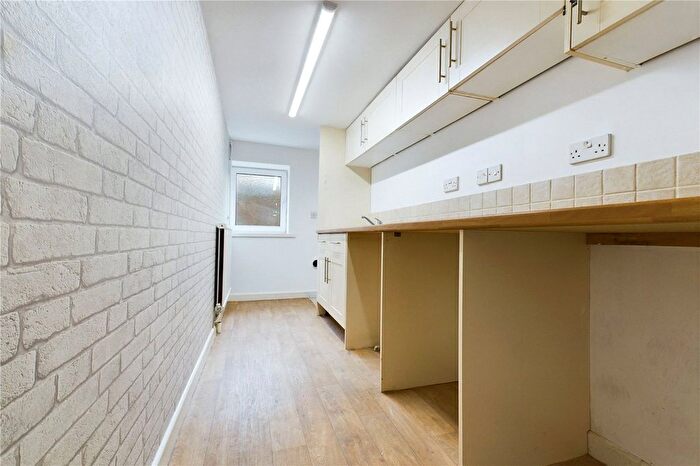 4 Bedroom Detached House For Sale In Mill Lane, Padworth, Reading, Berkshire, RG7