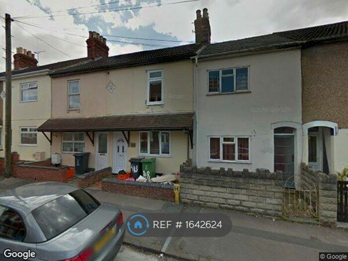 2 Bedroom Terraced House To Rent In Redcliffe Street, Swindon, SN2