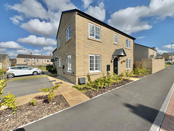 3 Bedroom Detached House For Sale In Ramble Crescent, Micklefield, LS25