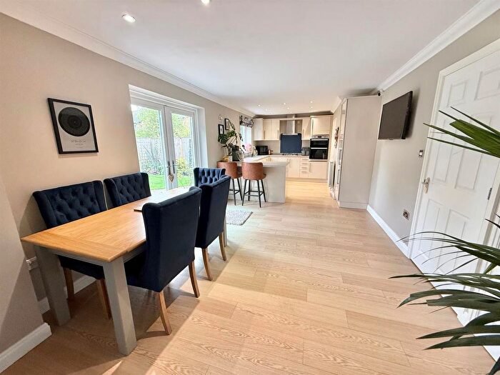 4 Bedroom Detached House For Sale In College Court, Macclesfield, SK11