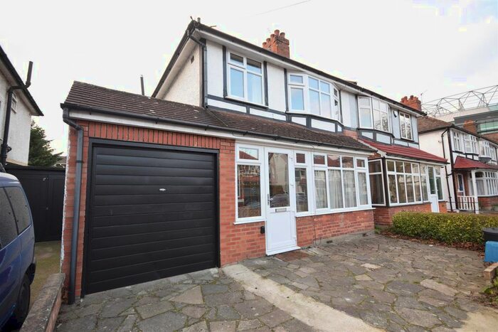 3 Bedroom Semi-Detached House To Rent In Chudleigh Road, Twickenham, TW2