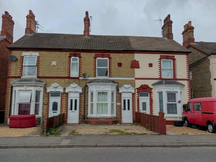 2 Bedroom Terraced House To Rent In Winsover Road, Spalding, PE11