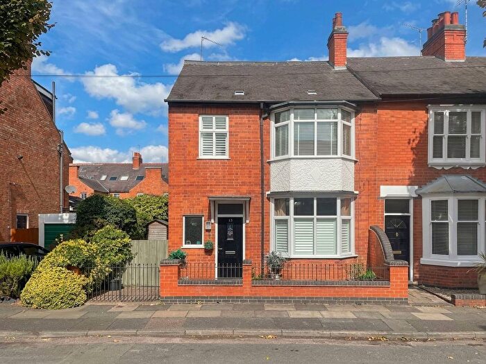 3 Bedroom Semi-Detached House For Sale In Sidney Road, Leicester, LE2