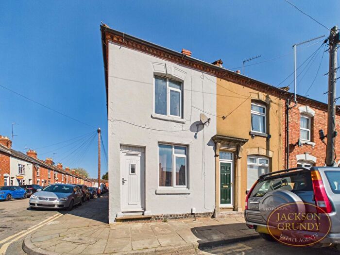 3 Bedroom End Of Terrace House For Sale In Melville Street, Northampton, NN1