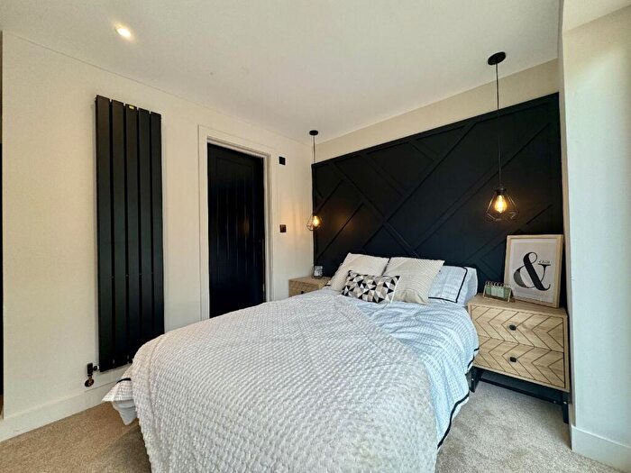 Studio To Rent In Somersby Road (), Woodthorpe, Nottingham, Nottinghamshire, NG5