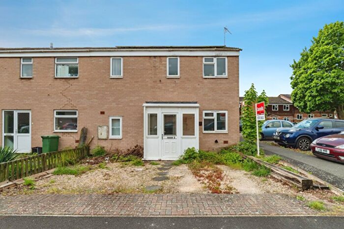 2 Bedroom End Of Terrace House For Sale In Stockwood Road, Chippenham, SN14