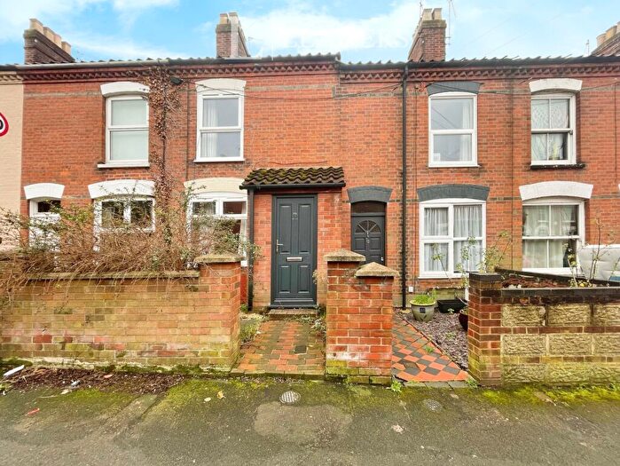 3 Bedroom Terraced House To Rent In Beaconsfield Road, Norwich, NR3