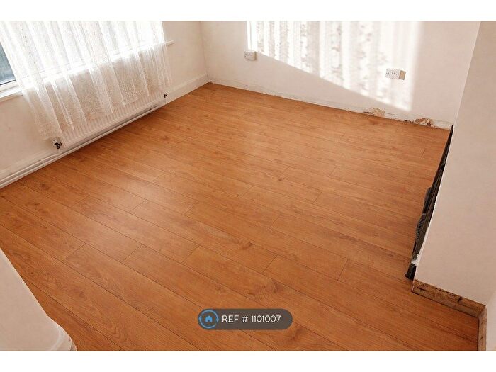 3 Bedroom Bungalow To Rent In Blue Lane, Wimblington, March, PE15