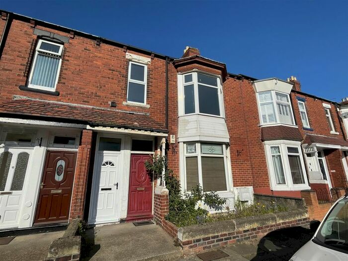 3 Bedroom Flat To Rent In Ashley Road, South Shields, NE34