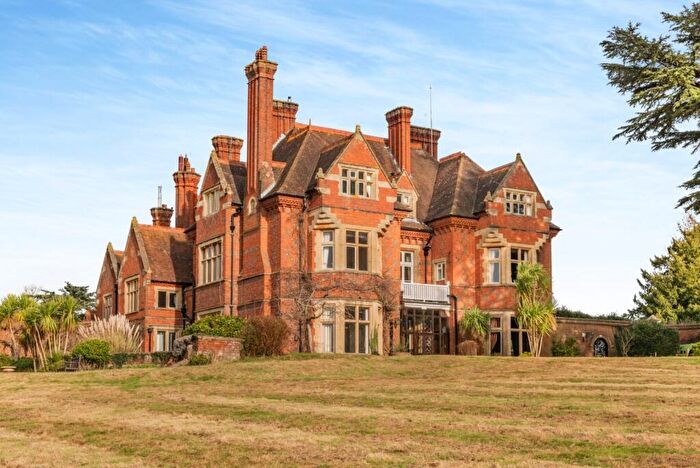 24 Bedroom House For Sale In The Street, Compton, Guildford, Surrey, GU3