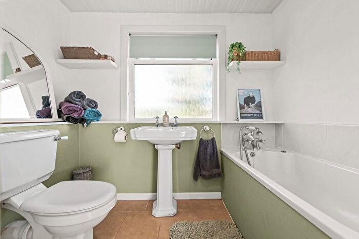 2 Bedroom Semi-Detached House For Sale In Steps Street, Stenhousemuir, Larbert, Stirlingshire, FK5