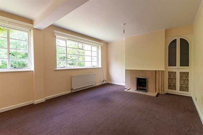 2 Bedroom Apartment To Rent In Granville Court, Jesmond, Newcastle Upon Tyne, NE2