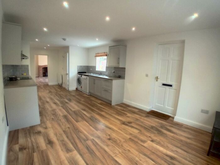 2 Bedroom Semi-Detached House To Rent In Cameron Street, Heckington, Sleaford, NG34