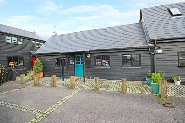 1 Bedroom Bungalow To Rent In Saracens Mews, Redbourn, St. Albans, AL3