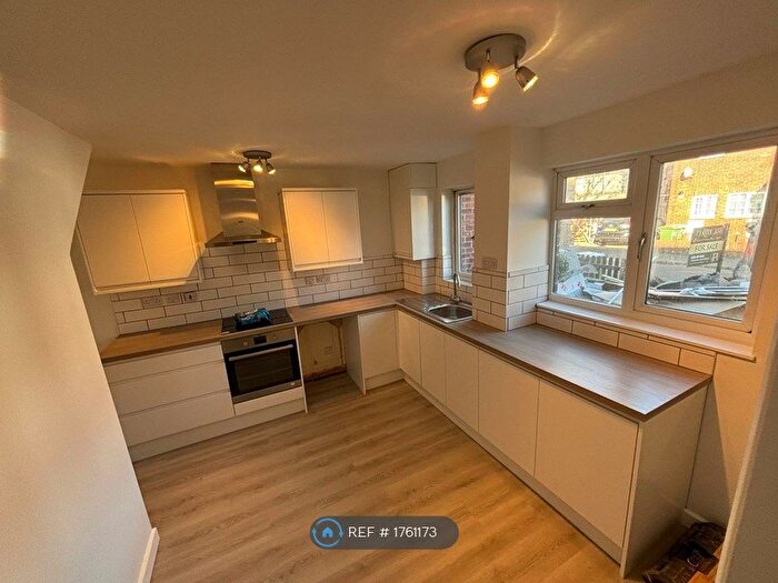 3 Bedroom Terraced House To Rent In Manordene Road, Thamesmead, SE28