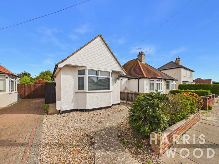 1 Bedroom Detached Bungalow For Sale In Hereford Road, Holland-On-Sea, Clacton-On-Sea, Essex, CO15