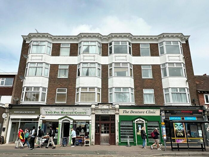 3 Bedroom Flat To Rent In High Street, Walton House, CT10
