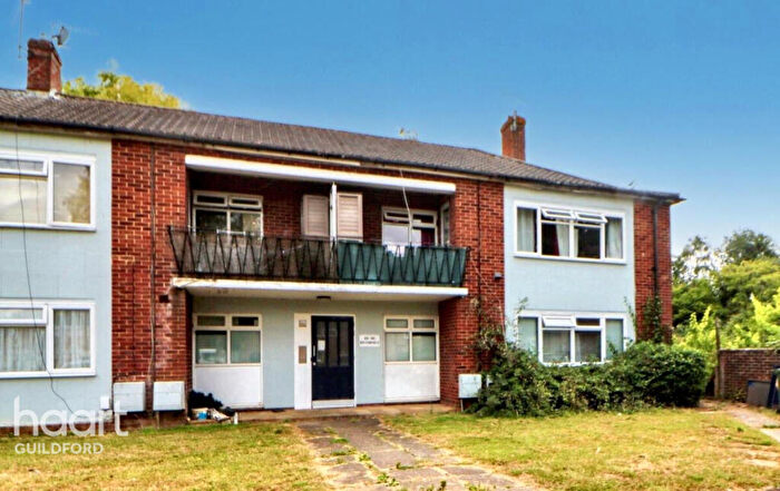 1 Bedroom Flat For Sale In Broomfield, Guildford, GU2