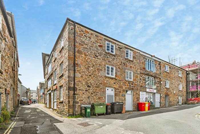 1 Bedroom Flat For Sale In Belgravia Street, Penzance, Cornwall, TR18