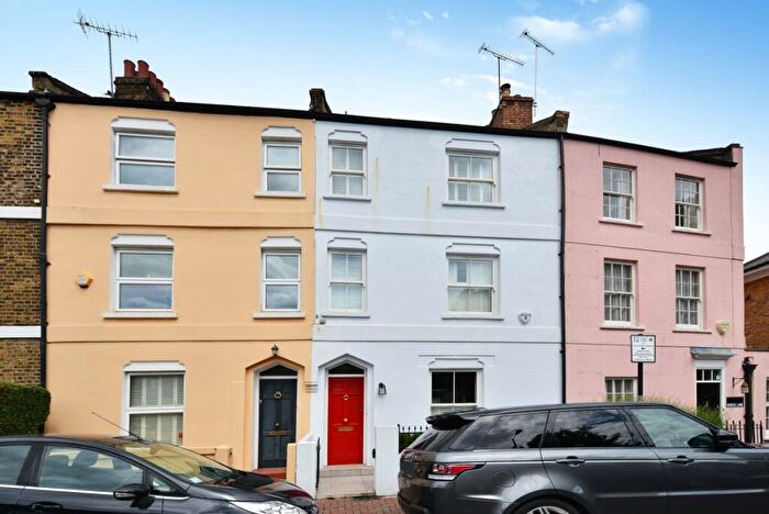 5 Bedroom Terraced House For Sale In Bridge Lane, London, SW11