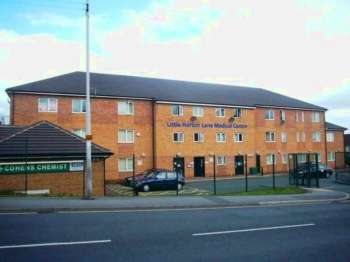 Studio To Rent In The Wickets, Little Horton, Bradford, Onl, BD5