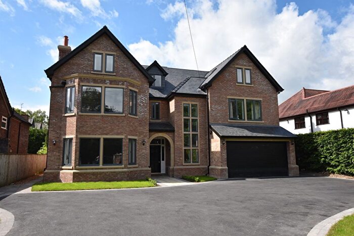 6 Bedroom Detached House For Sale In Hale Road, Hale Barns, WA15