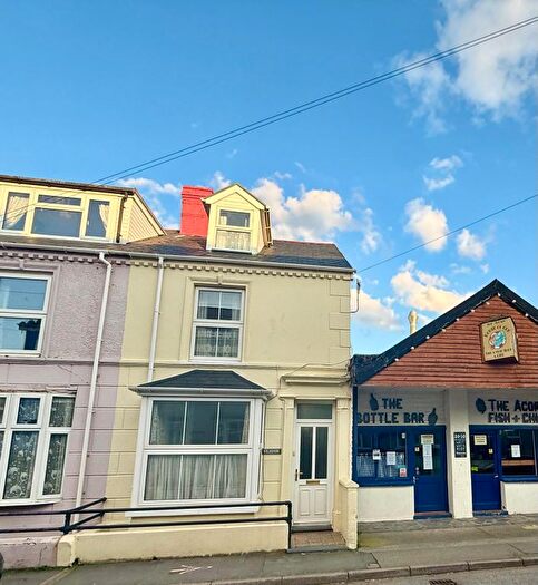 5 Bedroom Terraced House For Sale In High Street, Borth, SY24