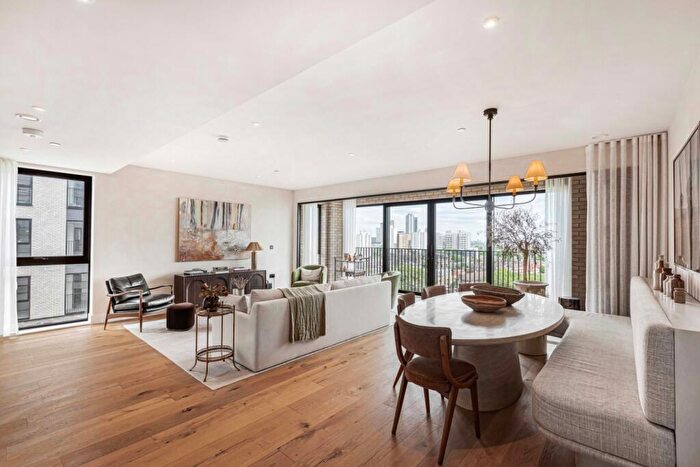 3 Bedroom Flat For Sale In Graphite Square, Albert Embankment, SE11