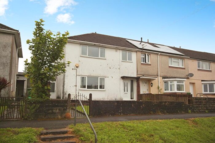 3 Bedroom End Of Terrace House For Sale In Ael Y Bryn, Beddau, Pontypridd, CF38
