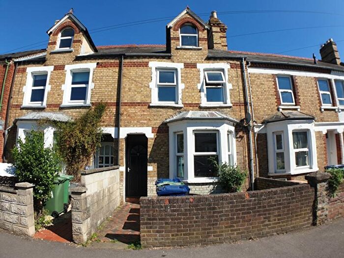 5 Bedroom Terraced House To Rent In Hurst Street **Available In August **, OX4