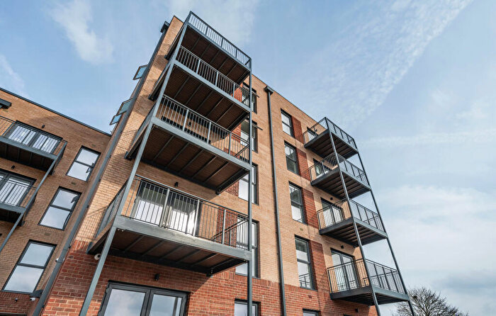 1 Bedroom Apartment To Rent In Prince Charles Road, Exeter, EX4