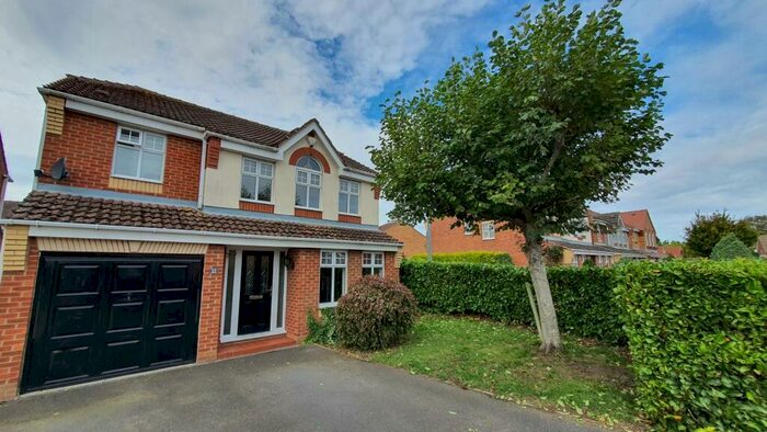 4 Bedroom Detached House For Sale In Elm Way, Messingham, Scunthorpe, DN17