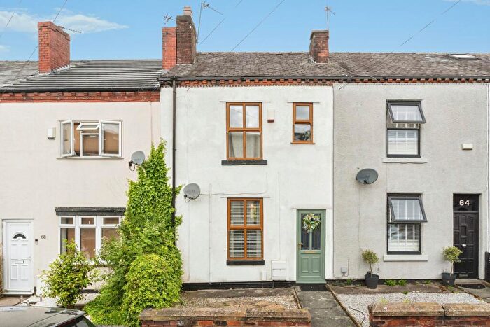 3 Bedroom Terraced House For Sale In Vicars Hall Lane, Manchester, M28