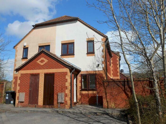 2 Bedroom Terraced House To Rent In St George, Bristol, BS5