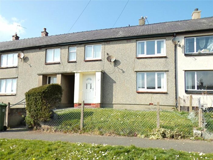 3 Bedroom Terraced House To Rent In Queens Avenue, Bangor, Gwynedd, LL57