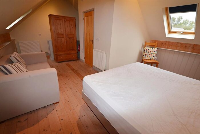 2 Bedroom Cottage For Sale In Dolmenyn, East Jordeston, St Florence, SA70