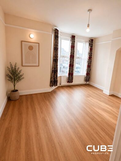 3 Bedroom Terraced House To Rent In Charlemont Road, London, E6