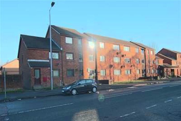 1 Bedroom Garage / Parking To Rent In Dumbarton Road, Whiteinch, G14