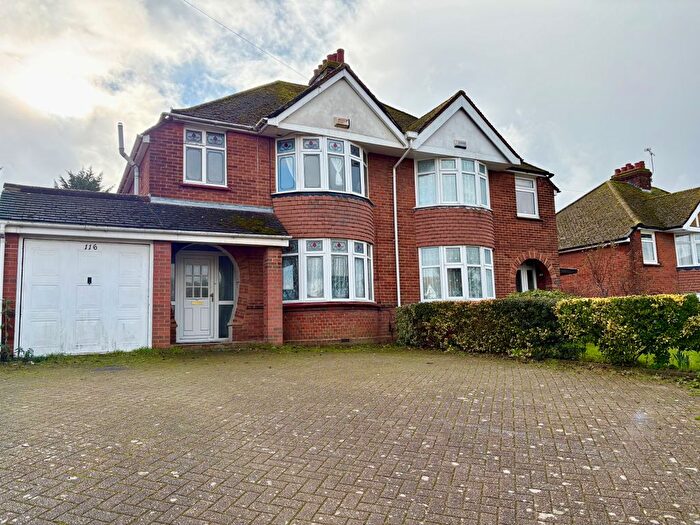 3 Bedroom Semi-Detached House To Rent In Canterbury Road, Sittingbourne, ME10