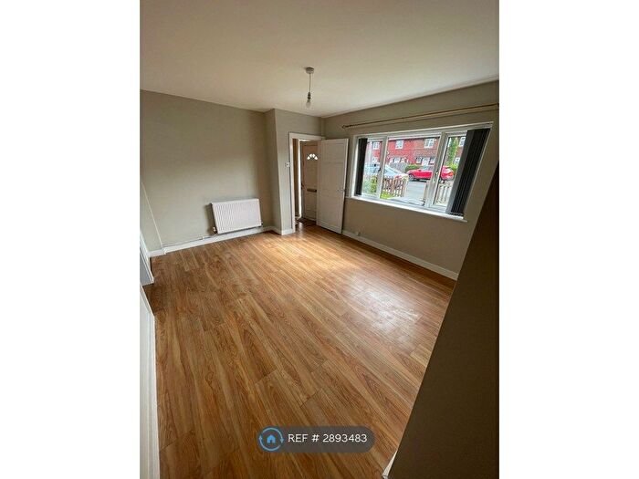 4 Bedroom Terraced House To Rent In Poole Road, Leeds, LS15