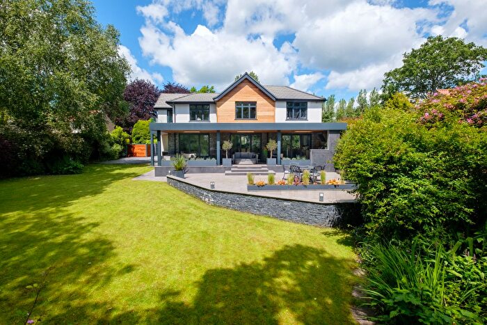 3 Bedroom Detached House For Sale In The Cedars, Chew Stoke, Bristol, BS40