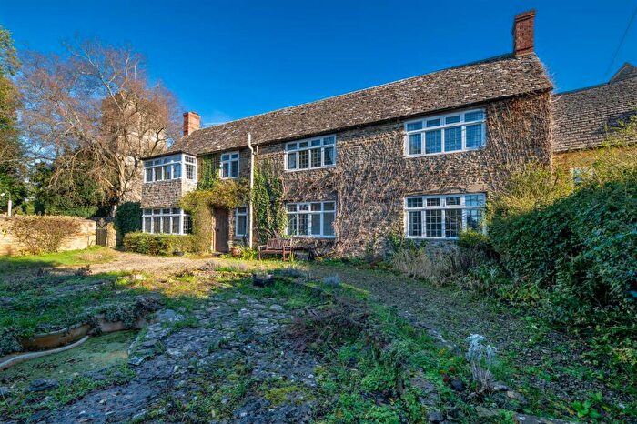 3 Bedroom House For Sale In North Side, Steeple Aston, Bicester, OX25