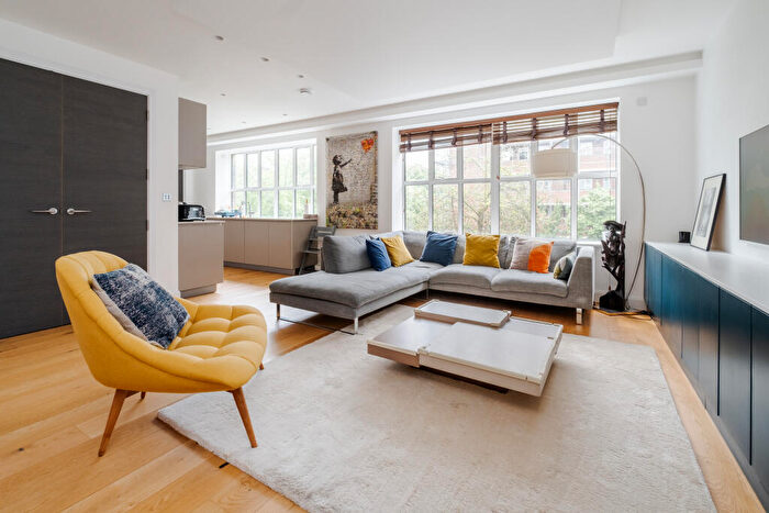 2 Bedroom Flat For Sale In Windsor Street, London, N1