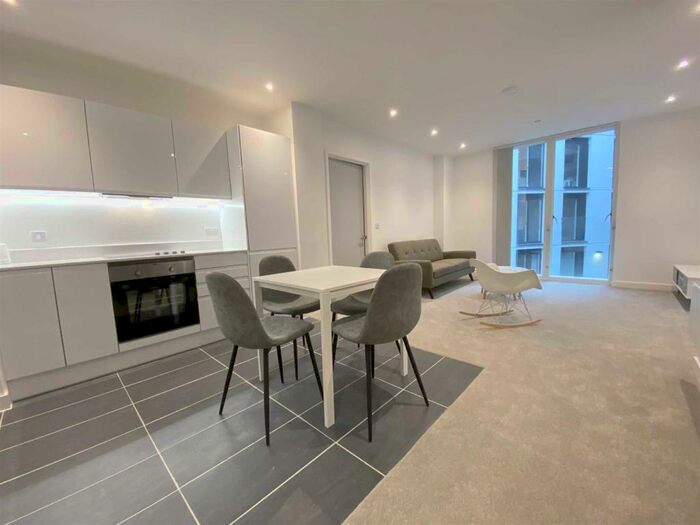 2 Bedroom Apartment To Rent In Transmission House, Tib Street, M4