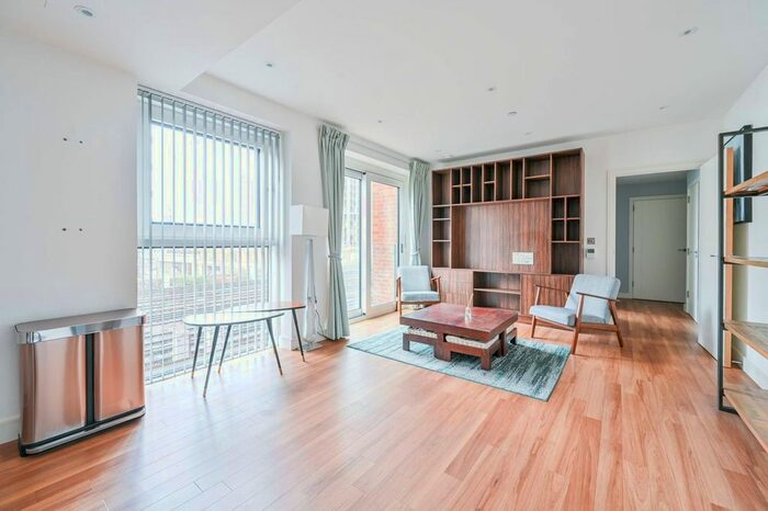 1 Bedroom Flat To Rent In Nine Elms Point, Nine Elms, London, SW8