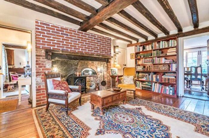 2 Bedroom Cottage For Sale In Catherington Lane, Waterlooville, PO8